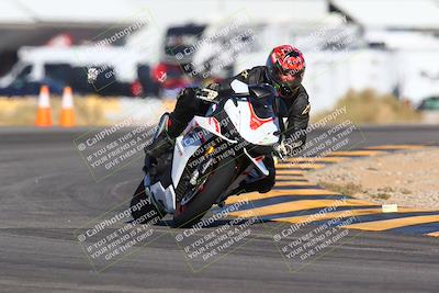 media/Jan-14-2024-SoCal Trackdays (Sun) [[2e55ec21a6]]/Turn 16 Set 2 (1125am)/